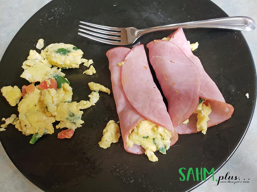 ham spinach egg rollup breakfast for platejoy review