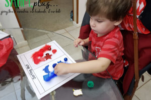 Red and blue sorting activity with The Preschool Box